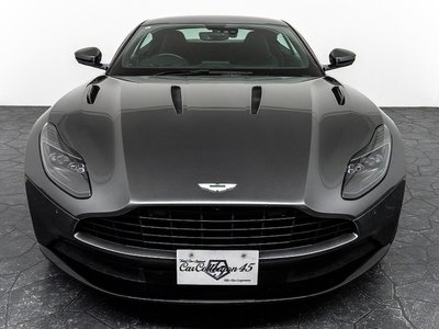 صورة 4 لـ 2019 Aston Martin DB11