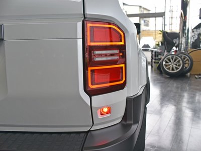 TOYOTA LAND CRUISER 250 - 10