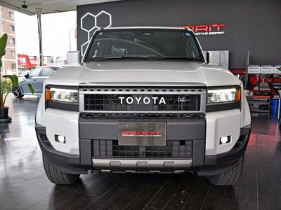 TOYOTA LAND CRUISER 250 - 9