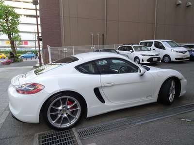 PORSCHE CAYMAN - 2