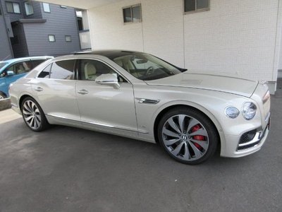 BENTLEY FLYING SPUR - 7