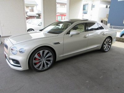 BENTLEY FLYING SPUR - 8