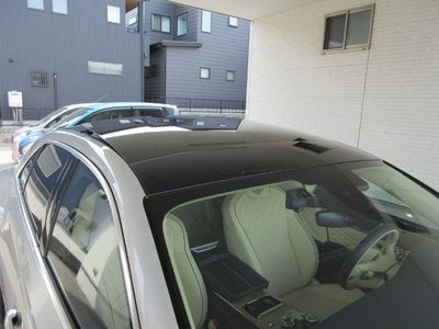 BENTLEY FLYING SPUR - 9