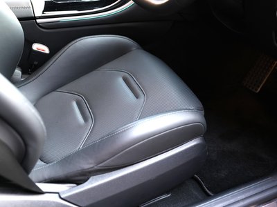 صورة مصغرة 25 لـ 2025 Mercedes-BENZ C-CLASS AMG