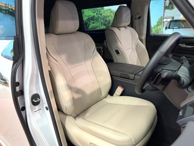 2025 TOYOTA ALPHARD photo 10