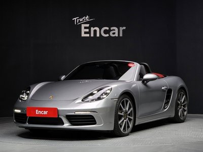 PORSCHE 718 BOXSTER