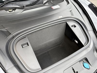 2021 Porsche TAYCAN 照片 23