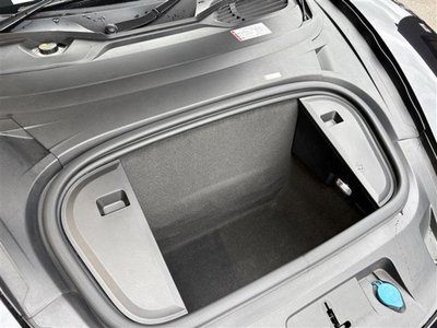 2021 Porsche TAYCAN 照片 28