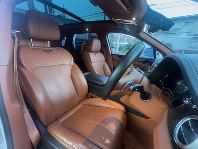 2017 Bentley BENTAYGA — миниатюра 14