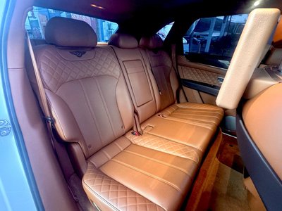 2017 Bentley BENTAYGA — миниатюра 26