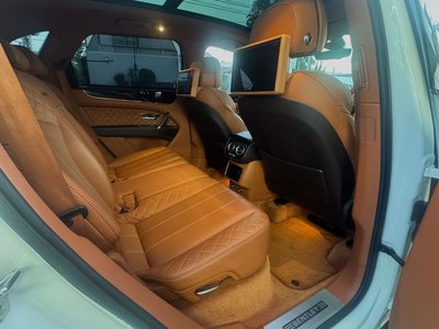 2017 Bentley BENTAYGA — миниатюра 25