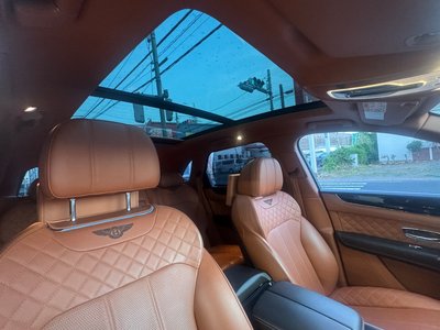 2017 Bentley BENTAYGA — миниатюра 15