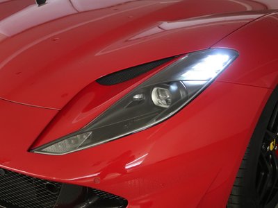 2018 Ferrari 812 SUPERFAST — миниатюра 27