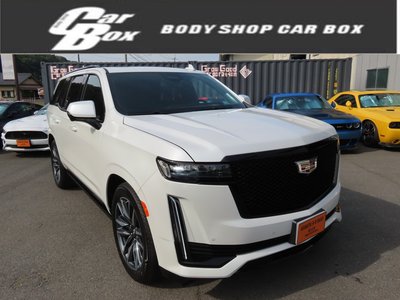 CADILLAC ESCALADE - 1