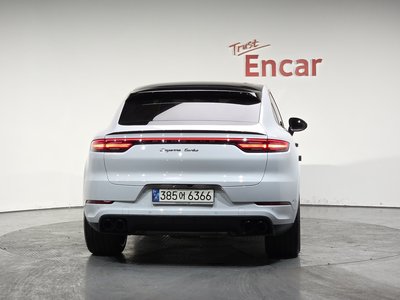 PORSCHE CAYENNE - 4