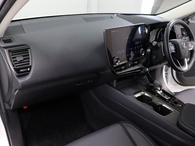 2023 Lexus NX 缩略图 12
