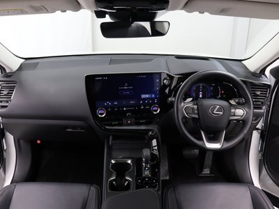 2023 Lexus NX 缩略图 13