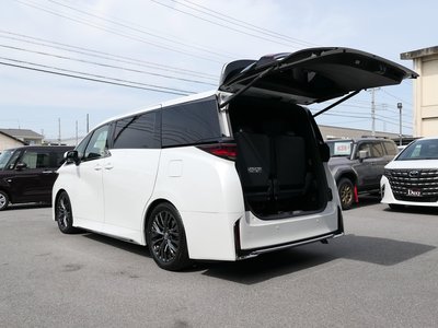 TOYOTA VELLFIRE - 6
