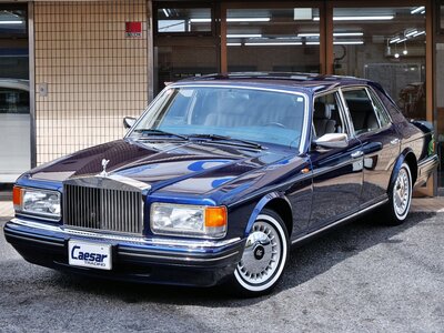 ROLLS-ROYCE SILVER SPIRIT