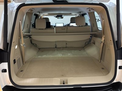 صورة مصغرة 31 لـ 2025 Toyota LAND CRUISER 300