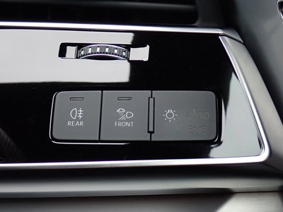 صورة مصغرة 59 لـ 2019 AUDI Q8
