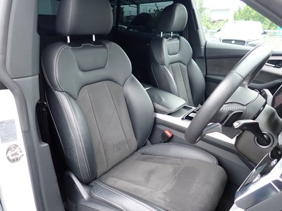 صورة مصغرة 36 لـ 2019 AUDI Q8