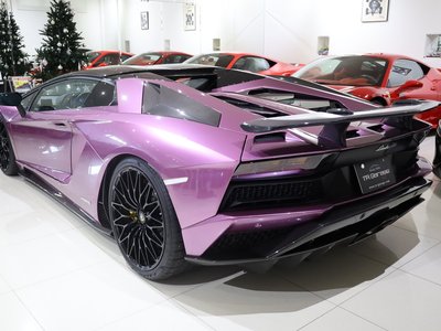 LAMBORGHINI AVENTADOR ROADSTER - 5