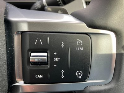 2024 LAND Rover DISCOVERY thumbnail 70