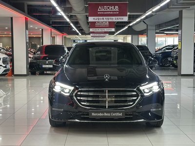 MERCEDES-BENZ E-CLASS - 5