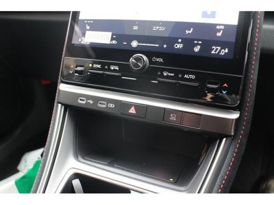 2025 Lexus LBX — миниатюра 44