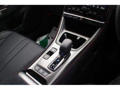 2025 Lexus LBX — миниатюра 45