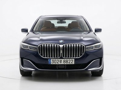 BMW 7 SERIES - 2