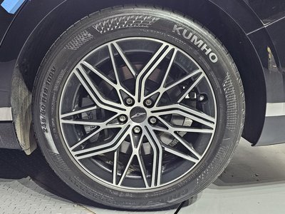 2022 Genesis G90 (RS4) 照片 8