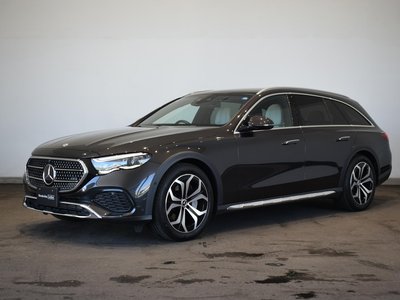 MERCEDES-BENZ E-CLASS - 1