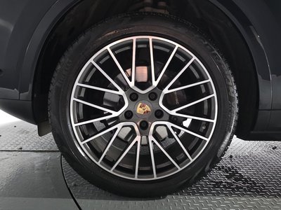 PORSCHE CAYENNE - 6