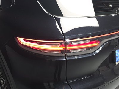 PORSCHE CAYENNE - 10