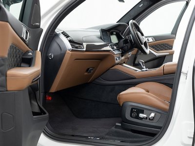 2021 BMW X5 M 照片 40