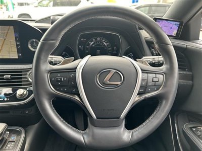 LEXUS LS - 9