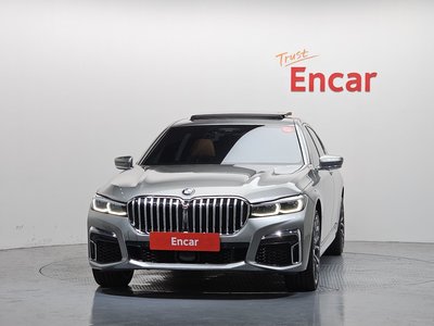 BMW 7 SERIES - 2