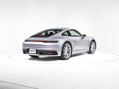 PORSCHE 911 - 6