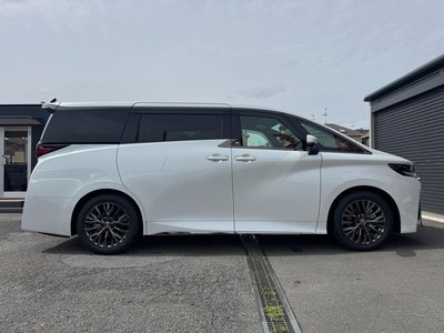 TOYOTA VELLFIRE - 6