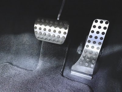 MERCEDES-BENZ SL - 9