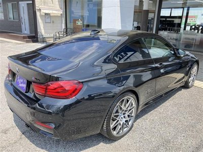صورة 7 لـ 2019 BMW M4 COUPE