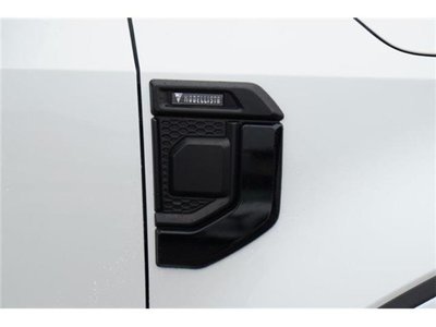 TOYOTA LAND CRUISER 250 - 6