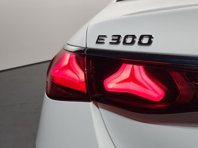 صورة 10 لـ 2025 Mercedes-BENZ E-CLASS