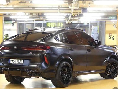 صورة 2 لـ 2021 BMW X6 M