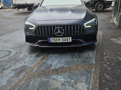 صورة 2 لـ 2021 Mercedes-BENZ GT AMG