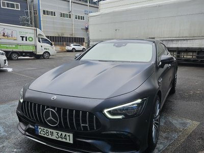 صورة 3 لـ 2021 Mercedes-BENZ GT AMG