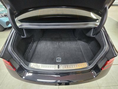 2023 Genesis G90 (RS4) — миниатюра 18