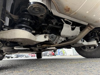 LAND ROVER DEFENDER - 10